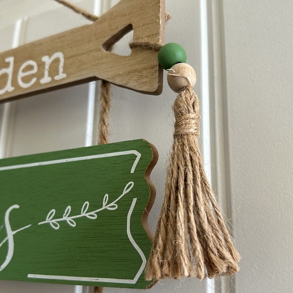 Garden Rules Hanging Sign - Picture 6 of 8